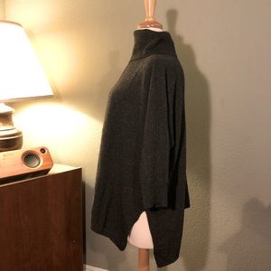 ‘IN’Medium 100% Cashmere top in great condition, grey